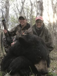 lady hunter shoots a bear
