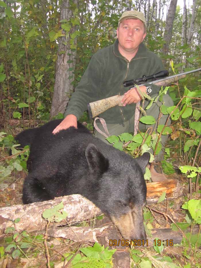 Fall black bear hunting