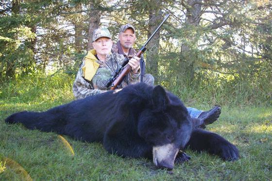 Manitoba fall bear hunting