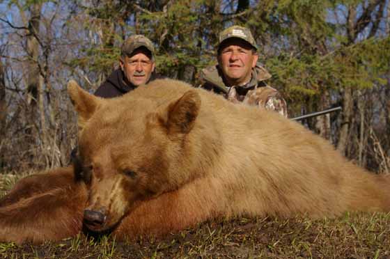 Ken shoots the Bear